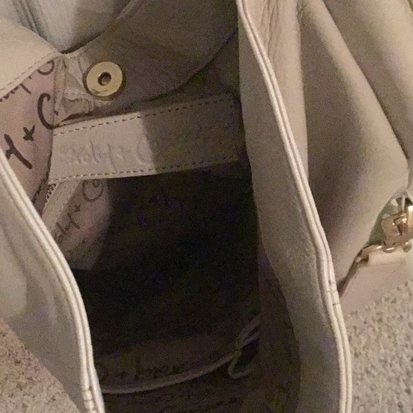 Made in ITALY,” Leather bag 💕(NWT)💕 - Picture 4 of 4